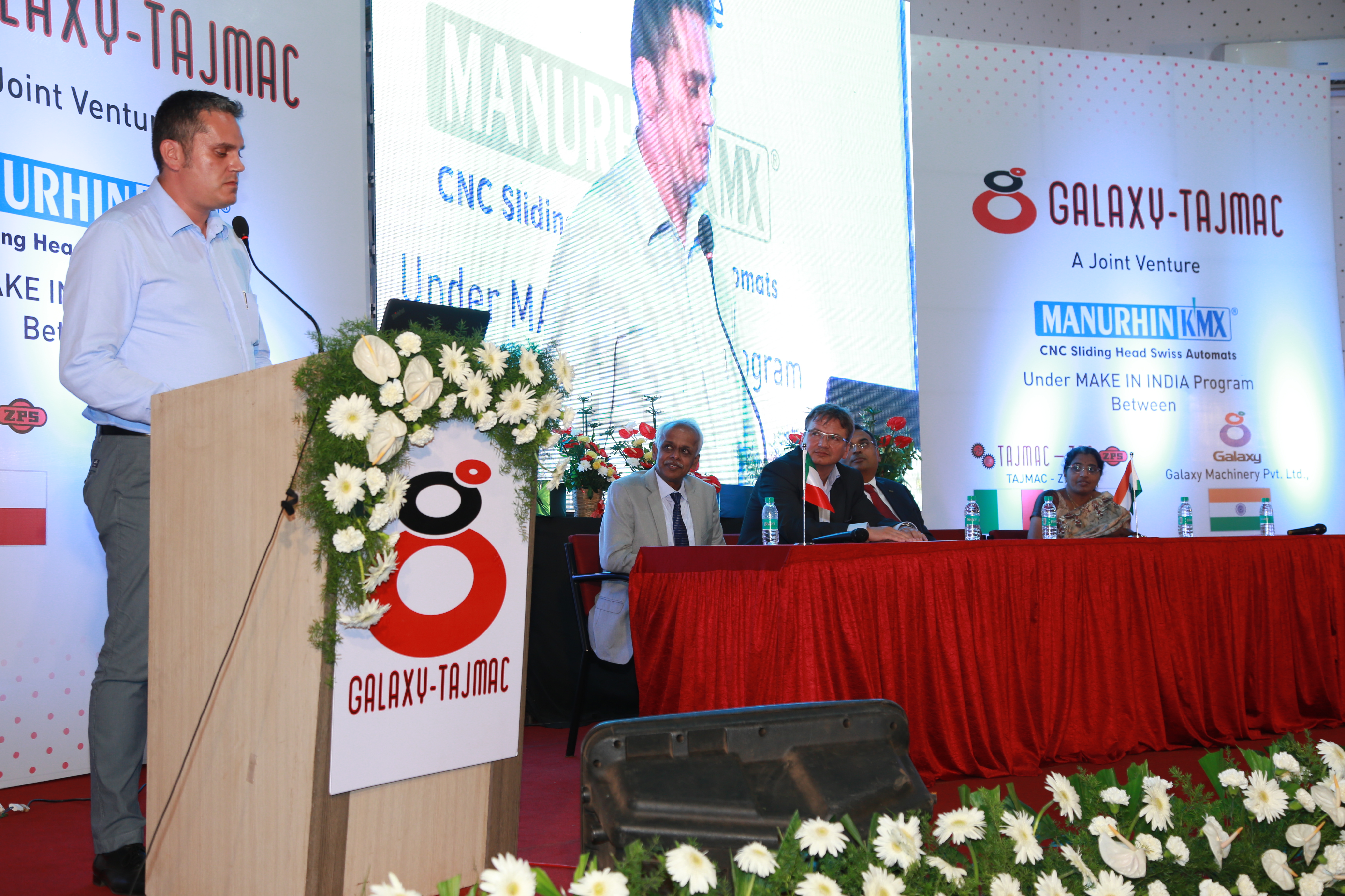 Galaxy - Tajmac Signing